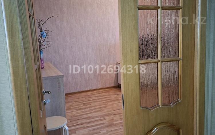2-бөлмелі пәтер · 56.7 м² · 4/5 қабат, мкр Восток 34, бағасы: 28 млн ₸ в Шымкенте, Аль-Фарабийский р-н — фото 2