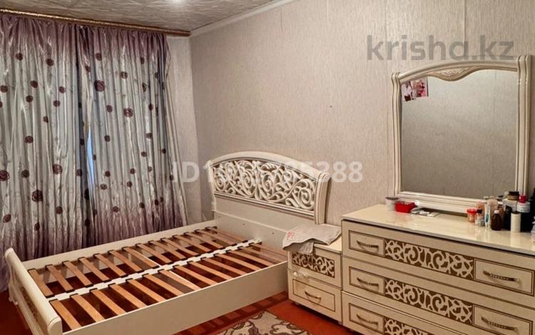2-комнатная квартира · 45 м² · 5/5 этаж, мкр Салтанат 6 — 125 школа за 8.7 млн ₸ в Таразе — фото 2