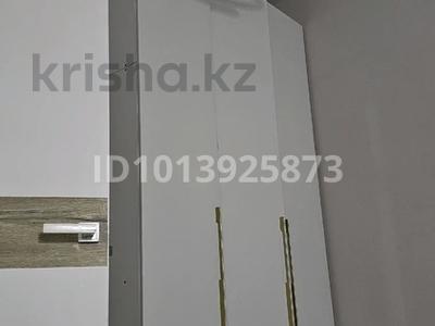 3-комнатная квартира · 70 м² · 7/10 этаж, мкр Шугыла 340/3 - 340/3к17, 340/8 - 340/8 к5 за 320 000 ₸ в Алматы, Наурызбайский р-н