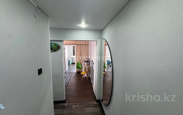 3-комнатная квартира · 50 м² · 4/5 этаж, Абая 22 А — Возле Дворца за 17.5 млн ₸ в Балхаше — фото 2