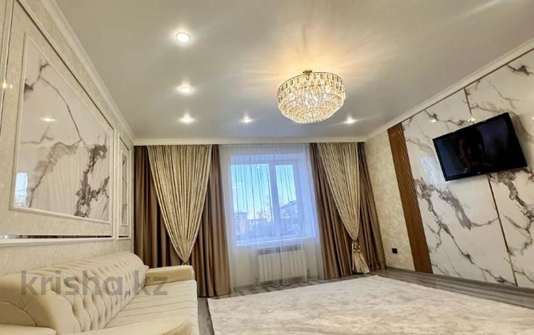 2-комнатная квартира, 73 м², 3/5 этаж, Мусрепова за ~ 50.8 млн 〒 в Петропавловске — фото 2