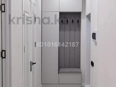 2-бөлмелі пәтер · 65.7 м² · 3/9 қабат, Жубан Молдагалиев, бағасы: 360 000 ₸ в Астане, Нура р-н