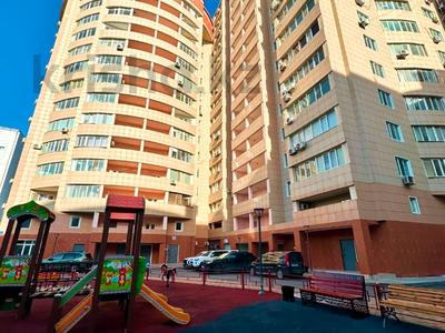 2-комнатная квартира · 95 м² · 3/9 этаж, Бактыгерея Кулманова 1а за 37 млн ₸ в Атырау