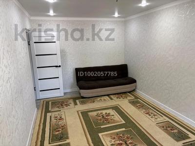 3-комнатная квартира · 63 м² · 1/5 этаж, Желтоксан 2/1 — Рынок Караван за 18.5 млн ₸ в Уральске