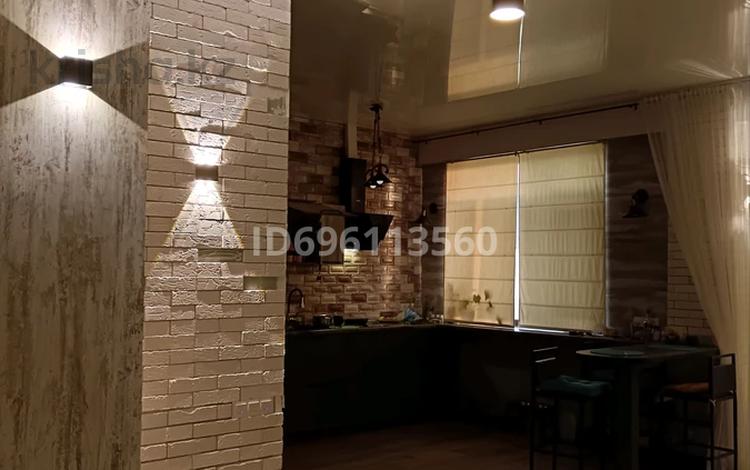 3-бөлмелі пәтер · 94 м² · 9/10 қабат, 20-й мкр 26 — Возле 18 мкр. круговое движение., бағасы: 30 млн ₸ в Актау — фото 2