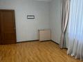 3-бөлмелі пәтер · 85 м² · 1/9 қабат, Иманбаевой 5, бағасы: 260 000 ₸ в Астане, р-н Байконур — фото 6
