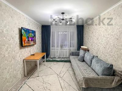 3-бөлмелі пәтер · 56 м² · 1/5 қабат, Самал, бағасы: 19.5 млн ₸ в Талдыкоргане, мкр Самал