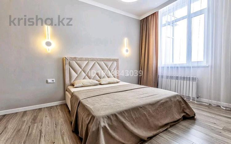 2-бөлмелі пәтер · 61 м², Санжара Асфендиярова 8, бағасы: 20 000 ₸ в Астане, Нура р-н — фото 2