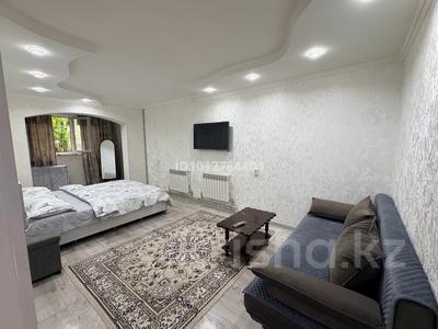 1-комнатная квартира · 35 м², 8-й микрорайон 4 a за 2 000 ₸ в Шымкенте, Туран р-н
