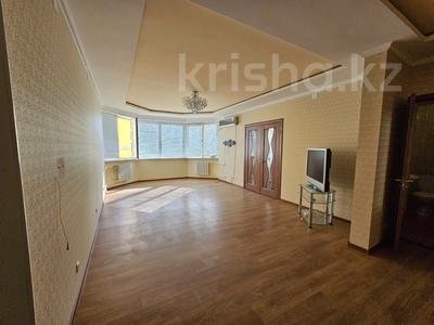 5-комнатная квартира, 131 м², 2/6 этаж, Надежда Крупская 24а за 50 млн 〒 в Атырау