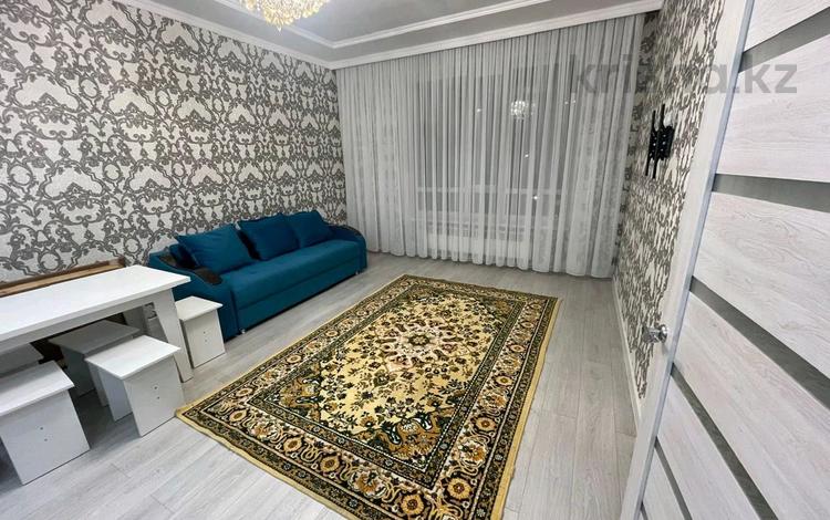 2-комнатная квартира · 55 м² · 3/10 этаж, Қ.Мухамедханова 20/1 — Ч Аитматова за 300 000 ₸ в Астане, Нура р-н — фото 2