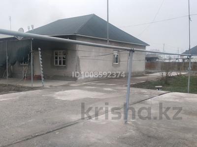 Жеке үй · 4 бөлме · 200 м² · 7 сот., Мақтұмқұлы 29 — Алтын сарай тойхана, бағасы: 12 млн 〒 в Жетысае