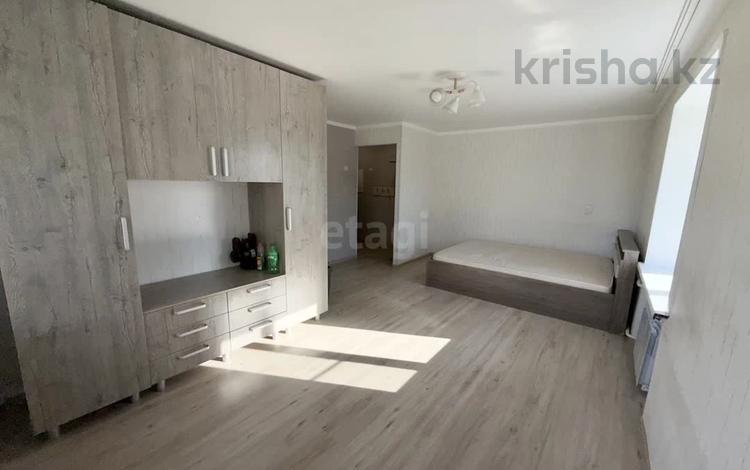 1-комнатная квартира · 30 м², Крылова за 14.5 млн ₸ в Усть-Каменогорске — фото 2