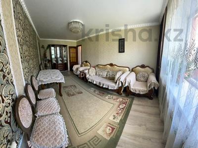 3-бөлмелі пәтер · 73.5 м² · 3/5 қабат, Жалела Кизатова 3б — Военное училище, бағасы: 35 млн ₸ в Петропавловске