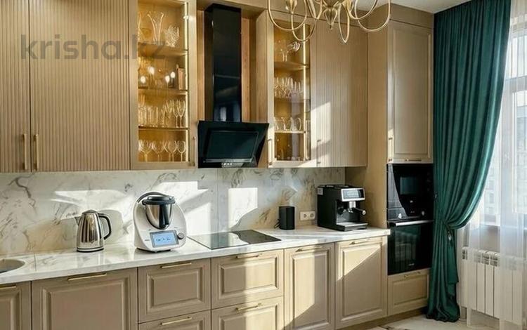 5-комнатная квартира · 165 м² · 7/8 этаж, ​Мангилик Ел за 132 млн ₸ в Астане, Есильский р-н — фото 2