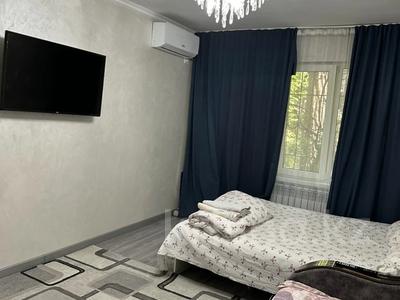 1-бөлмелі пәтер · 30 м² · 1/4 қабат, мкр Коктем-1 13, бағасы: 3 000 〒 в Алматы, Бостандыкский р-н