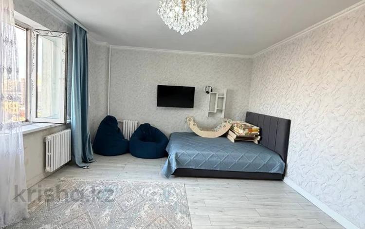1-комнатная квартира · 55 м² · 8/9 этаж, Омарова 13 за 24.5 млн ₸ в Астане, Нура р-н — фото 9