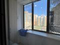 2-комнатная квартира · 60 м² · 6/9 этаж, Сыганак 4 — (левый берег) ГОРЯЧАЯ ЦЕНА ! ПОЛНОЦЕННАЯ КОМНАТНАЯ КВАРТИРА С МЕБЕЛЬЮ И ТЕХНИКОЙ! за 29 млн ₸ в Астане, Нура р-н — фото 15