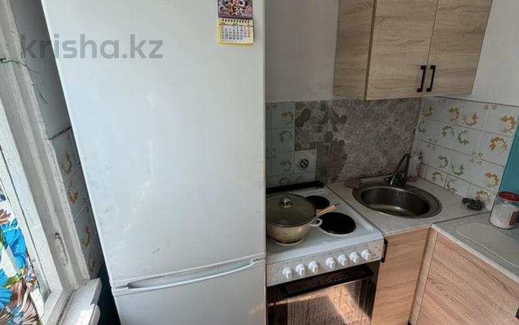 2-комнатная квартира · 50 м² · 3/5 этаж, 13-й микрорайон 29 за 130 000 ₸ в Караганде, Алихана Бокейханова р-н — фото 2