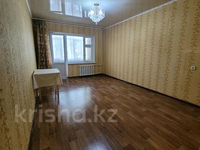 2-комнатная квартира · 52 м² · 1/5 этаж, аса 12 — Срочно! Ипотеку рассматриваем! 10мкр 12 дом за 14.5 млн 〒 в Таразе
