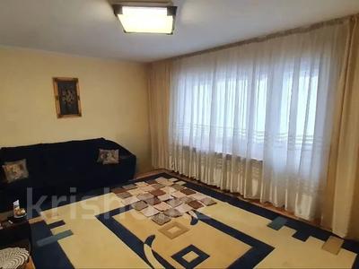 4-бөлмелі пәтер, 90 м², 5/5 қабат, мкр Алмагуль, Юрия Гагарина, бағасы: 53.5 млн 〒 в Алматы, Бостандыкский р-н