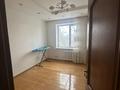 4-комнатная квартира · 80 м² · 3/9 этаж · помесячно, улица Жумабека Ташенова 19 — Пересечение с пр. Тауельсыздык, напротив СК Алатау за 250 000 〒 в Астане, р-н Байконур — фото 7