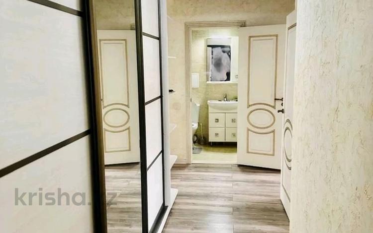 2-комнатная квартира · 56 м² · 5/6 этаж, Жунисова 8, 8/1 - 10, 14, 14/1-19, 12, 12/1-9 за 250 000 ₸ в Алматы, Наурызбайский р-н — фото 2
