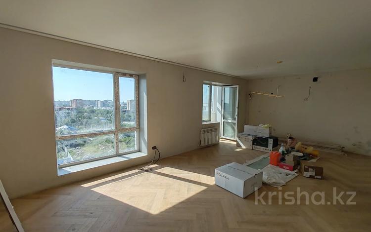 3-комнатная квартира, 97.6 м², 9/9 этаж, Бородина 111 за 56.8 млн 〒 в Костанае — фото 2