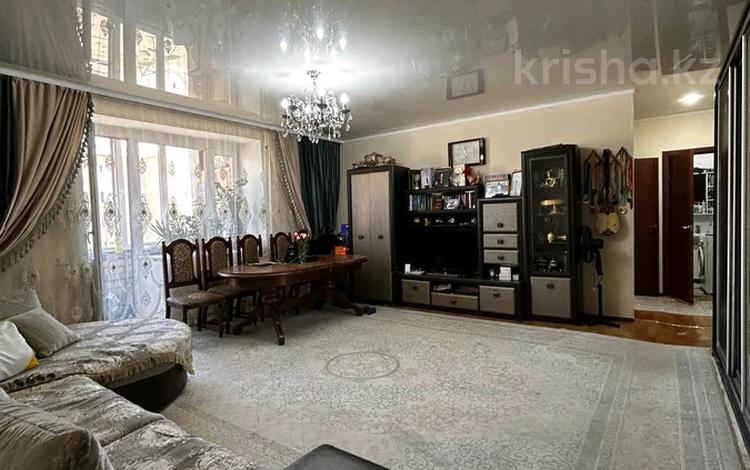 3-комнатная квартира · 82 м² · 3/5 этаж, юность 1 за 32.5 млн ₸ в Семее — фото 2