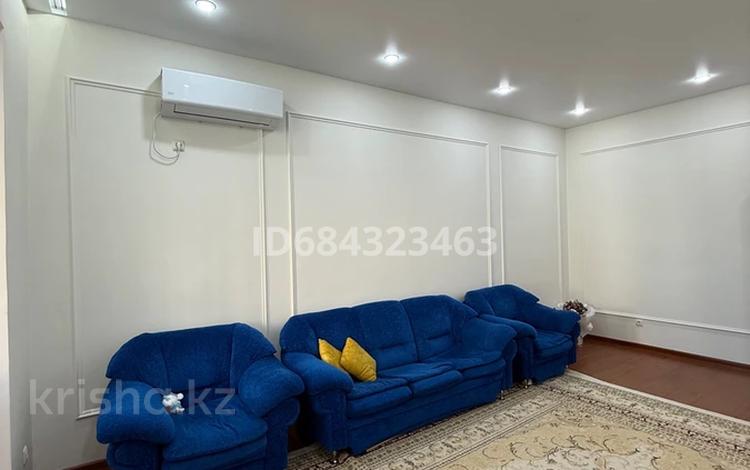 3-бөлмелі пәтер · 90 м² · 3/7 қабат, Крупская 26 — Университет АГУ, бағасы: 41 млн ₸ в Атырау — фото 31