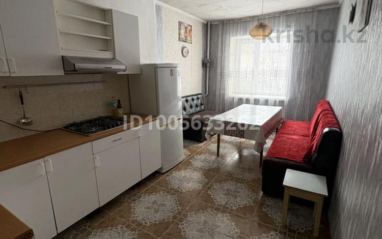 3-комнатная квартира · 85 м² · 2/4 этаж, 1 микрорайон 12 за 30.6 млн ₸ в Есик — фото 8