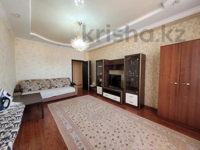 2-бөлмелі пәтер · 92 м² · 7/14 қабат, 17-й мкр, 17 мкрн 7, бағасы: 280 000 ₸ в Актау