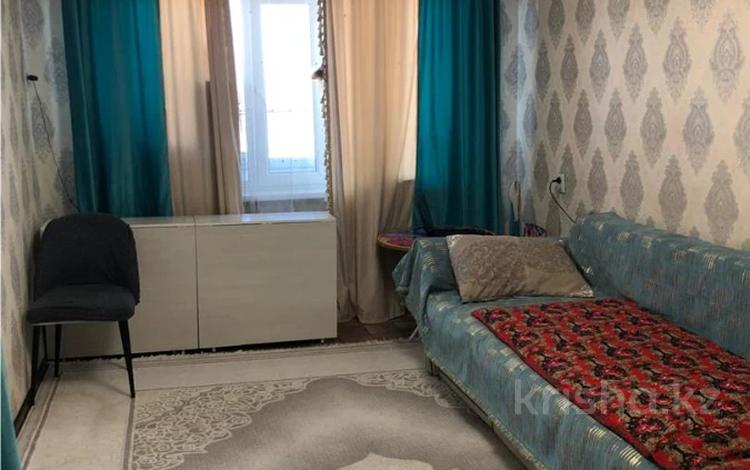 2-бөлмелі пәтер · 51.5 м² · 7/9 қабат, Майкудук, 15й микрорайон, бағасы: 11 млн ₸ в Караганде, Алихана Бокейханова р-н — фото 2