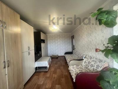 3-комнатная квартира · 63 м², Муканова 6/3 за 19 млн ₸ в Караганде