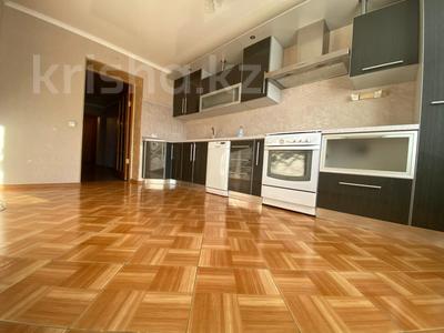 Продажа квартир в Костанайской обл.: 3-комнатная квартира · 100.5 м² · 3/5 этаж, Пушкина 140/1 за 36 млн 〒 3-комнатная квартира · 100.5 м² · 3/5 этаж, Пушкина 140/1 за 36 млн 〒 в Костанае