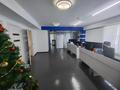 Свободное назначение, офисы, магазины и бутики, общепит, салоны красоты, медцентры и аптеки, образование, развлечения, кабинеты и рабочие места, студии · 411 м² за 5 млн ₸ в Астане, Есильский р-н — фото 2