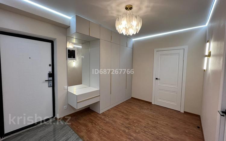 2-комнатная квартира, 72.3 м², 2/5 этаж помесячно, Халиуллина 168/1 — Возле Магнум по Талгарской трассе