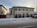 Отдельный дом · 7 комнат · 432 м², мкр Жеруйык, Б.Каленова 10А за 1.8 млн 〒 в Атырау — фото 3
