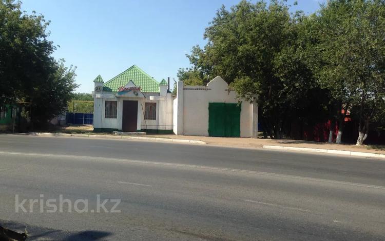 Дүкендер мен бутиктер · 100 м², бағасы: 25 млн ₸ в Уральске — фото 2