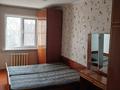 3-бөлмелі пәтер, 62 м², 3/5 қабат ай сайын, Беспалова 49, бағасы: 120 000 〒 в Усть-Каменогорске — фото 2