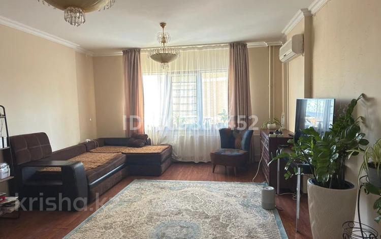 3-комнатная квартира · 100 м² · 3/9 этаж, шарипова 26а за 48 млн ₸ в Атырау, мкр Жилгородок — фото 2