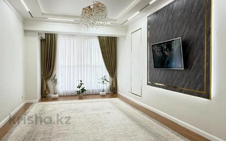 3-комнатная квартира · 126 м² · 7/9 этаж, 16-й мкр 14 за 46.5 млн ₸ в Актау — фото 2