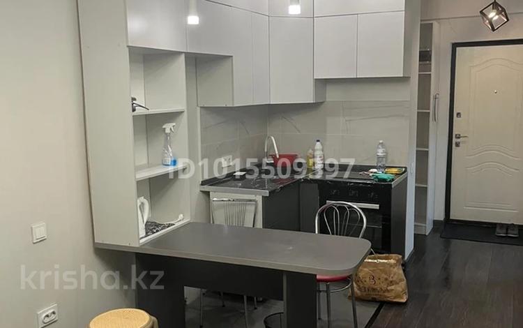 1-комнатная квартира · 27.5 м² · 9/10 этаж, мкр Шугыла ул. Сакен Жунисова д.12 кор. 3, кв. 68 за 150 000 ₸ в Алматы, Наурызбайский р-н — фото 2
