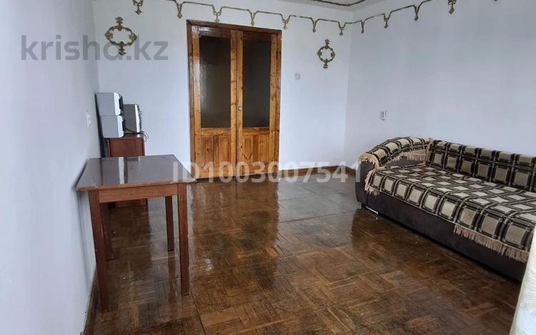 3-комнатная квартира · 63 м² · 7/10 этаж, Достоевского 186 за 28.5 млн 〒 в Семее — фото 2