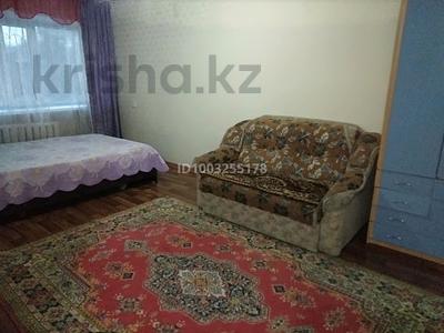 1-бөлмелі пәтер · 31.1 м² · 2/5 қабат, Титова 159 — Магазин юбилейный, бағасы: 100 000 〒 в Семее