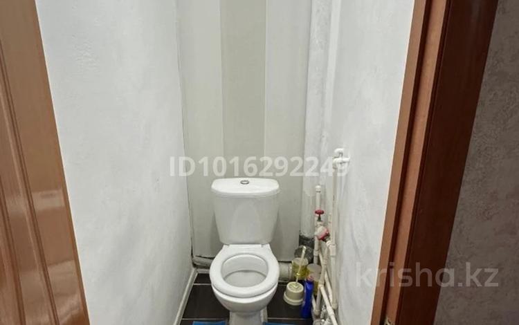 2-комнатная квартира · 70 м² · 1/10 этаж, Асау барака 173А за 115 000 ₸ в Актобе, мкр Авиатор — фото 2