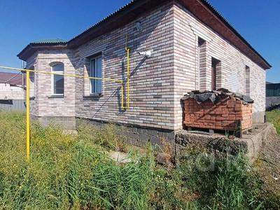 Отдельный дом · 4 комнаты · 200 м² · 10 сот., Амангельды Иманова 45 за 55 млн ₸ в Косшы