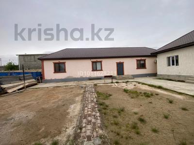 Жеке үй · 4 бөлме · 200 м², Береке (Память Ильича), Шамшырак 1, бағасы: 180 000 〒 в Атырау