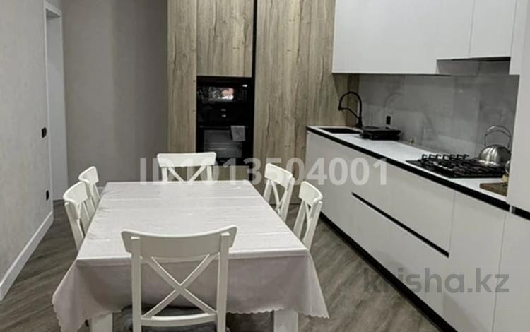 4-комнатная квартира · 156.2 м² · 4/5 этаж, Ескалиева 301 за 77 млн ₸ в Уральске — фото 2