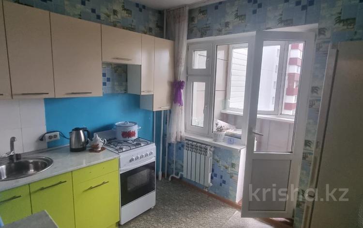 1-бөлмелі пәтер · 40 м² · 3/9 қабат, Кизатова, бағасы: ~ 15.3 млн ₸ в Петропавловске — фото 2